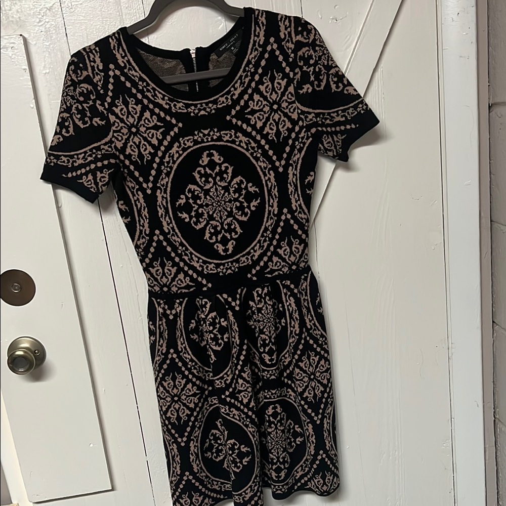 Romeo & Juliet Couture Tan and Black Mini Dress